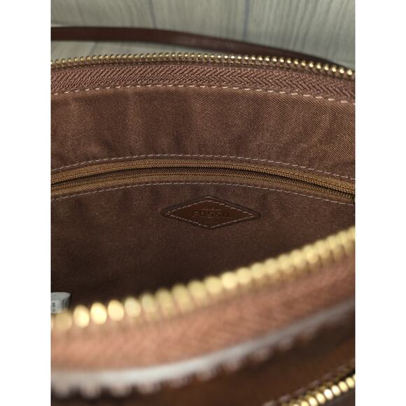 FOSSIL Brown Leather Cross Body Bag Purse W/Key Boho Cottagecore Nice - Picture 4 of 7
